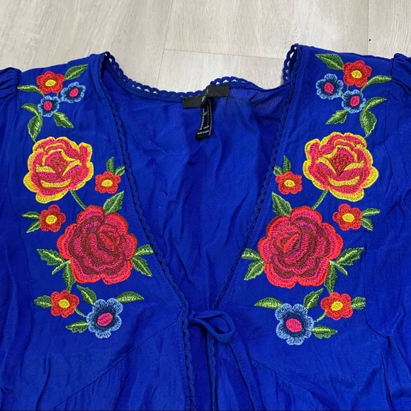 Forever 21 Royal Blue Embroidered Tie Front Top L - Picture 5 of 9